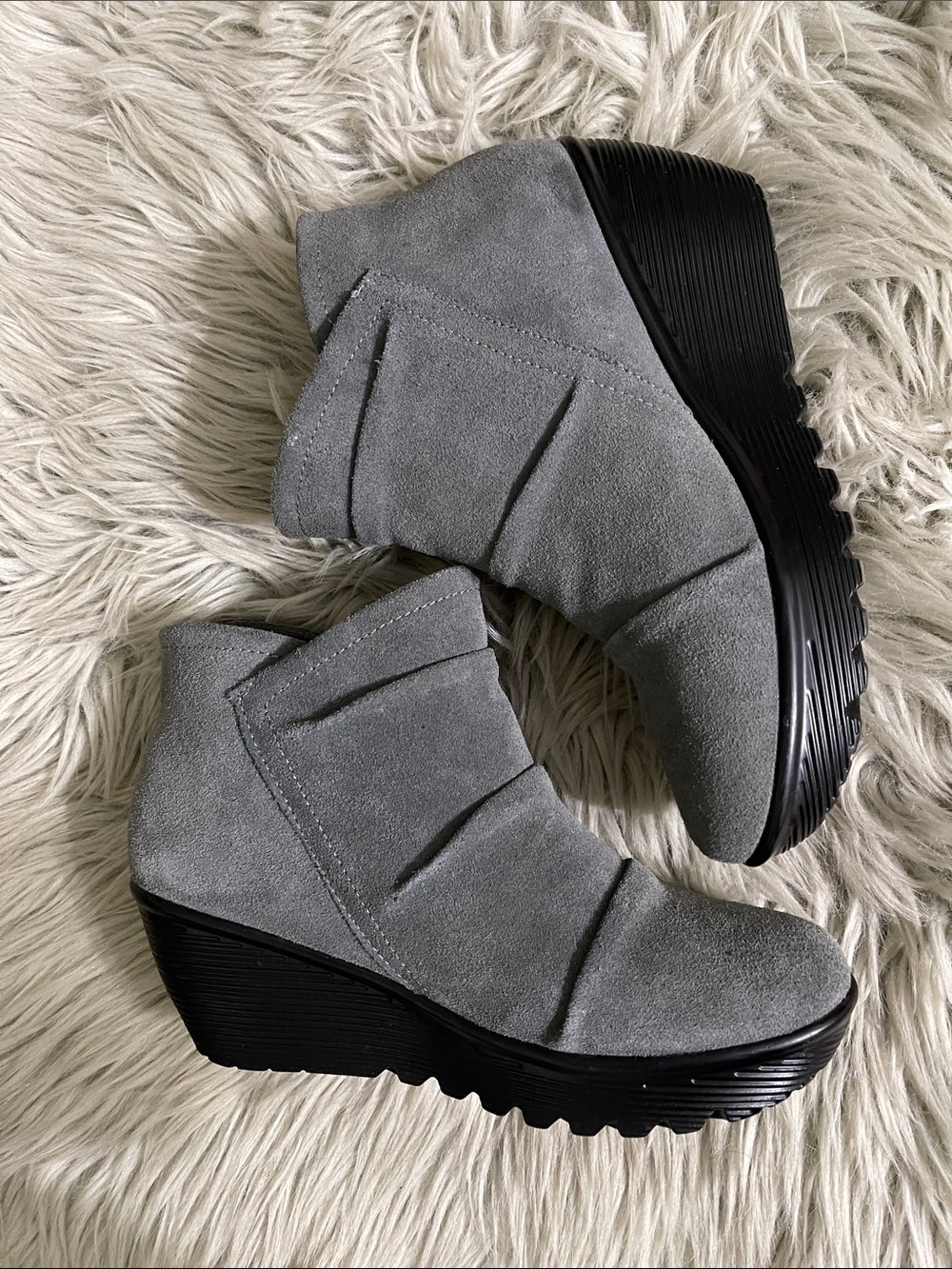 Skechers Grey Suede Wedge Ankle Boot